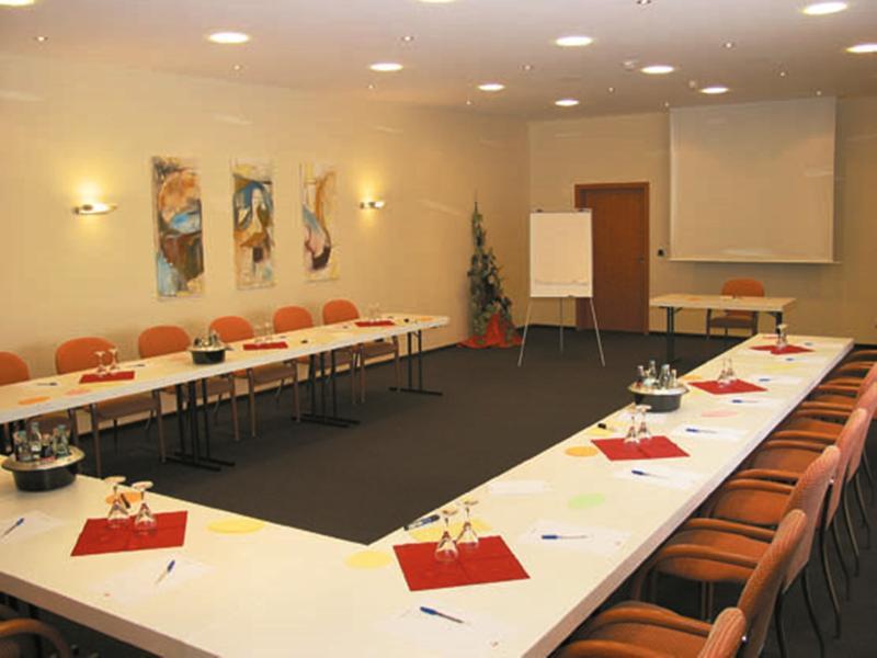Lavital Sport- & Wellness Hotel Wesendorf Exterior photo