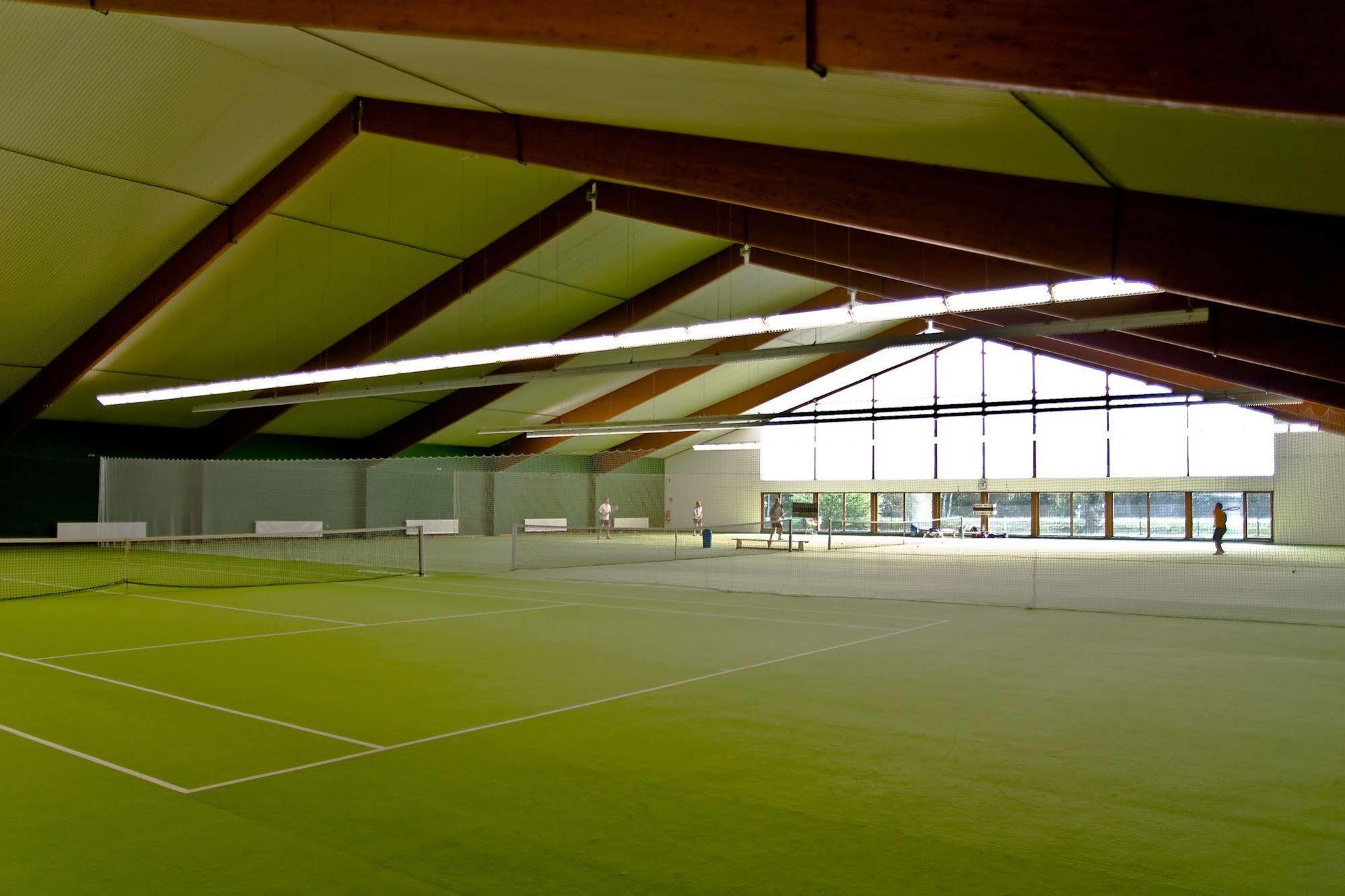 Lavital Sport- & Wellness Hotel Wesendorf Exterior photo